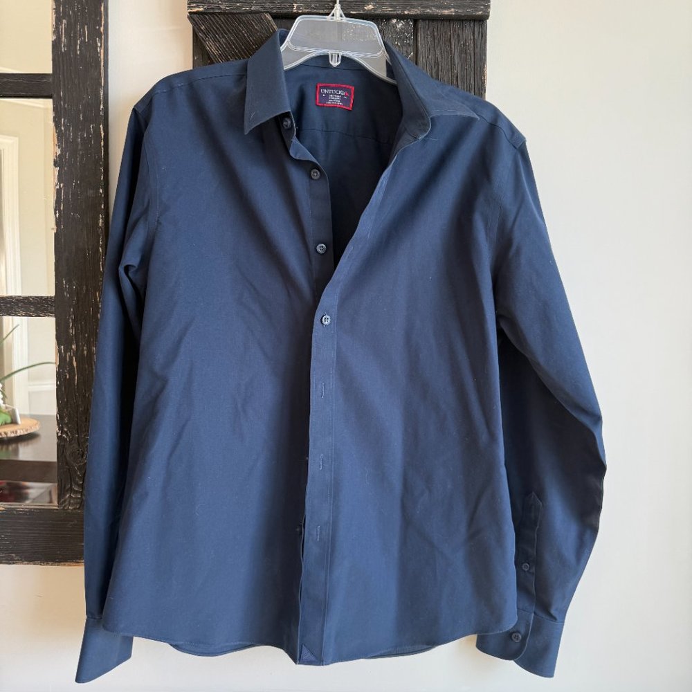 Men's UNTUCKit Wrinkle Free Long Sleeve Button Down Shirt, Size Medium, Blue